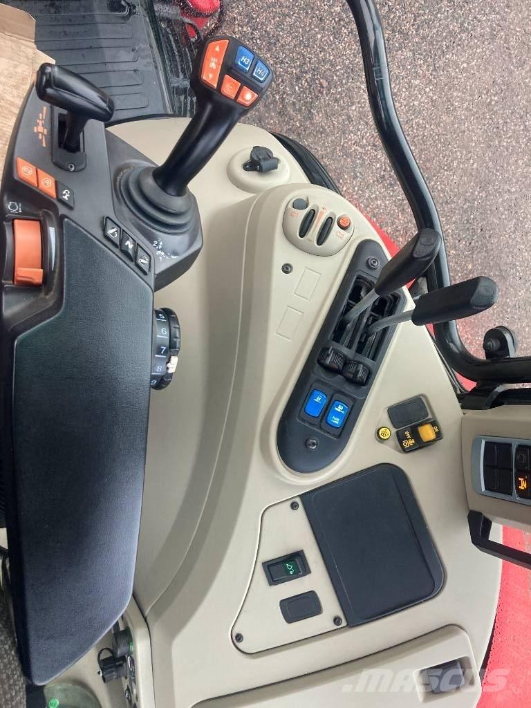 Massey Ferguson 5713 트랙터