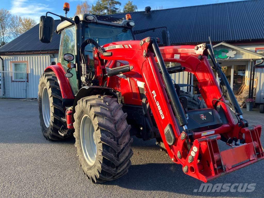 Massey Ferguson 5713 트랙터