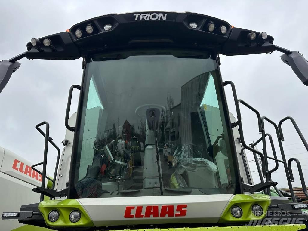 CLAAS Trion 530 콤바인 수확기