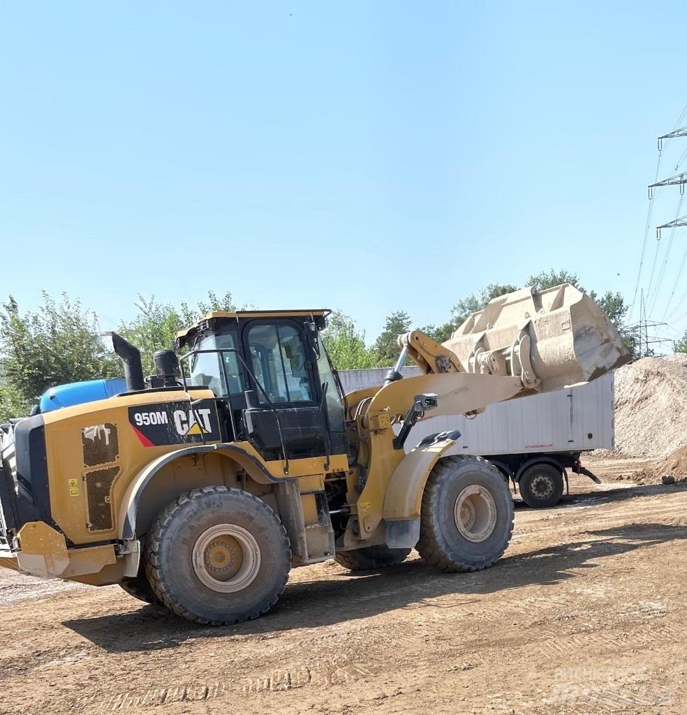 CAT 950 M  휠로우더