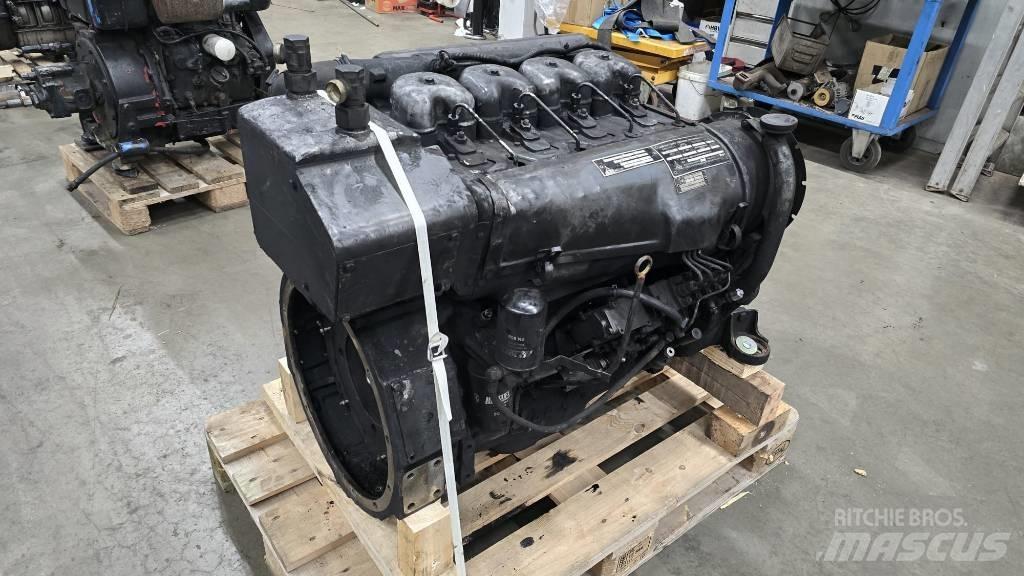 Deutz F4L914 엔진