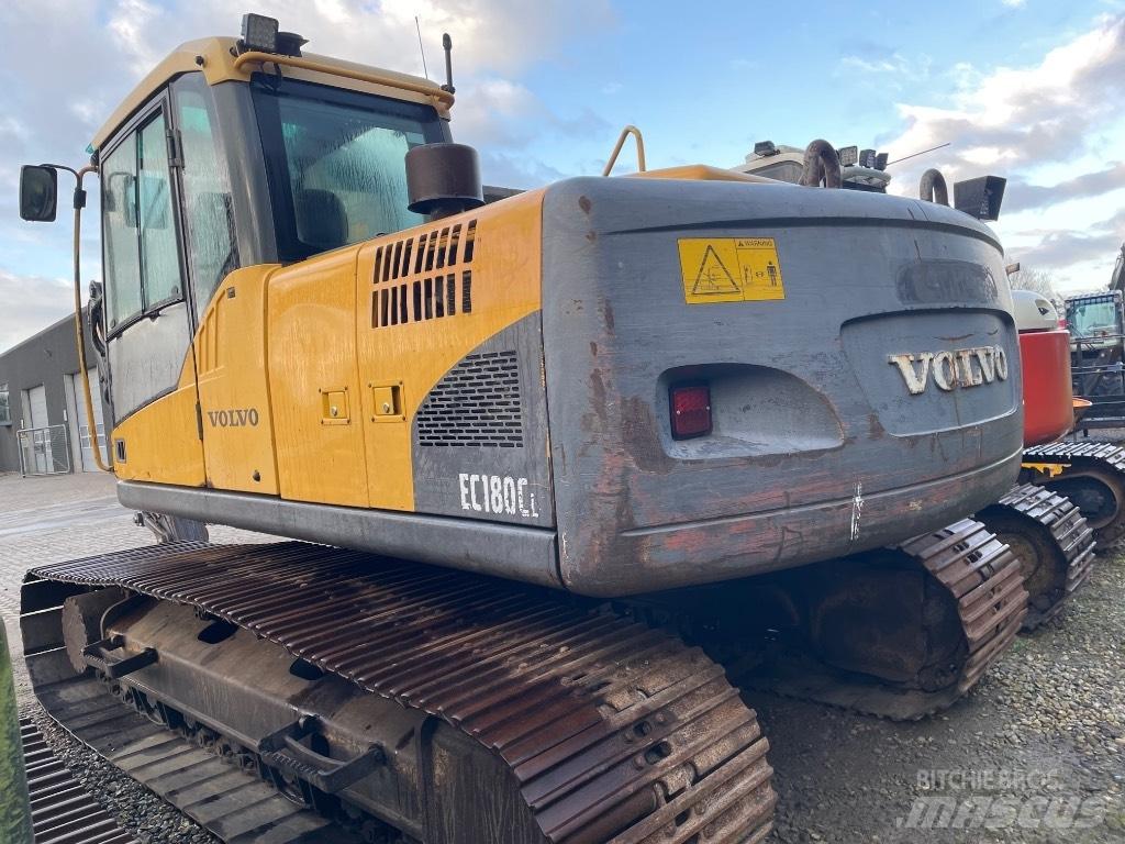 Volvo EC180C 대형 굴삭기 29톤 이상