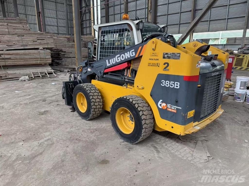LiuGong 385 B  스키드로더