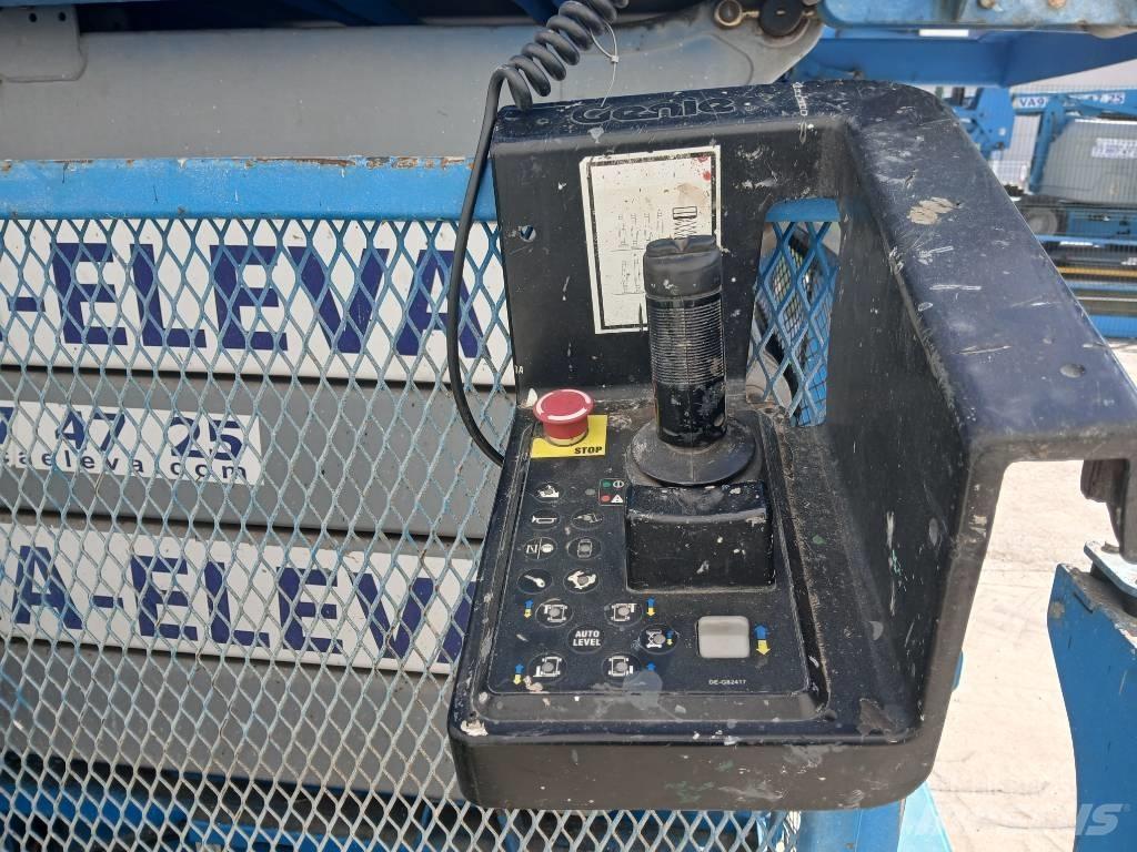 Genie GS 5390 RT 가위형 리프트