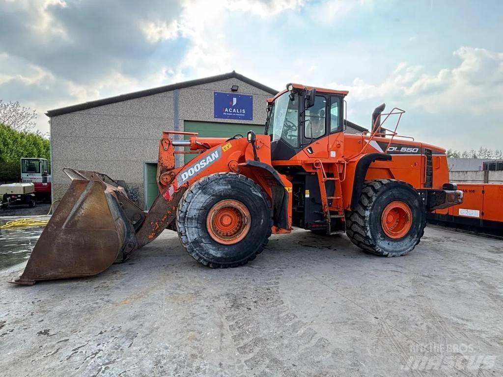 Doosan DL550  휠로우더