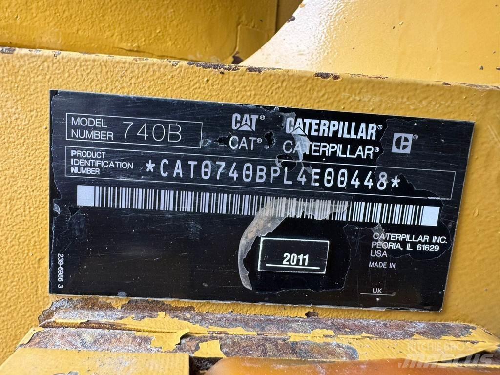 CAT 740B 연결식 홀러