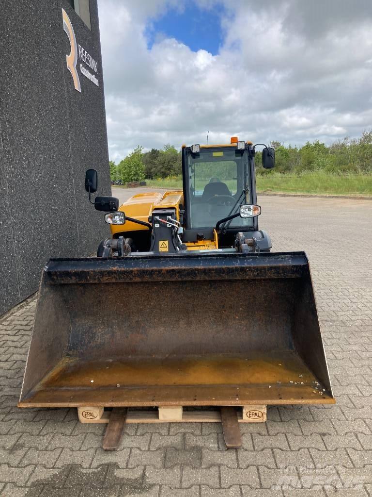 JCB 525-60 텔러 핸들러