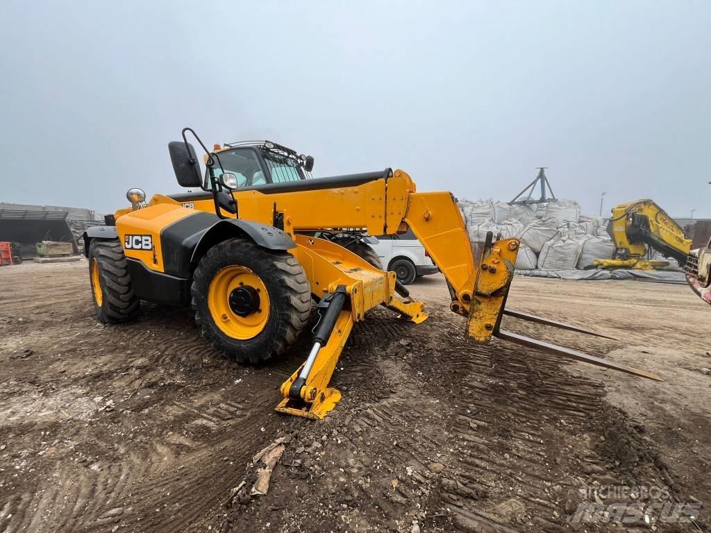 JCB 540-140 텔러 핸들러