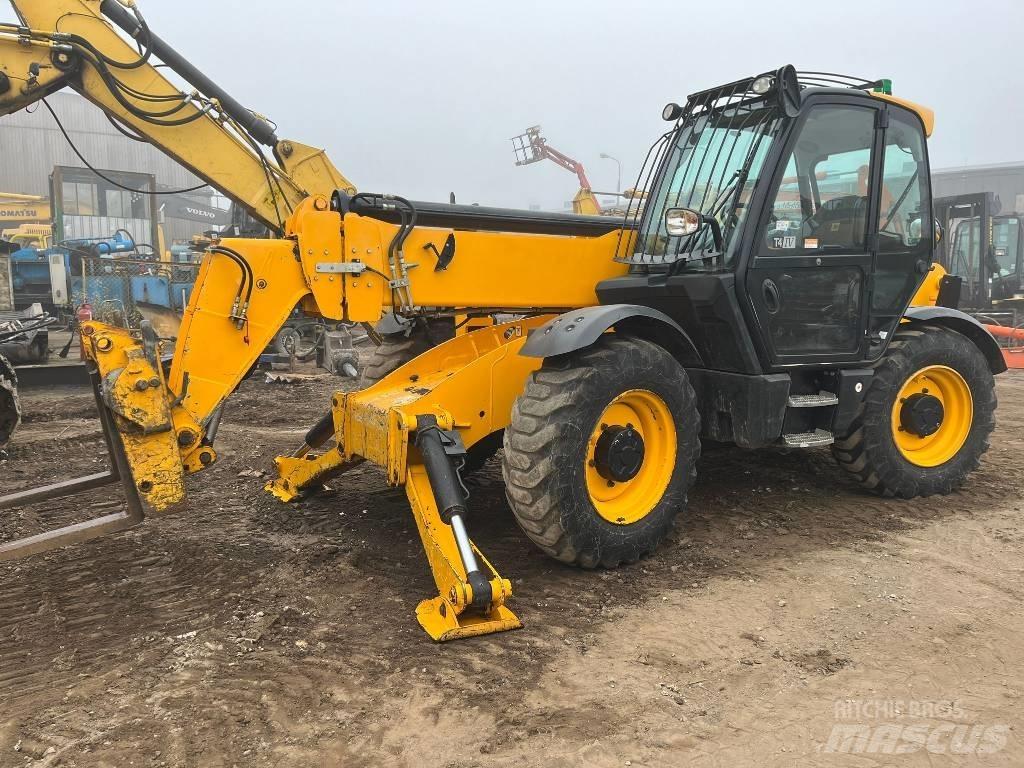 JCB 540-140 텔러 핸들러