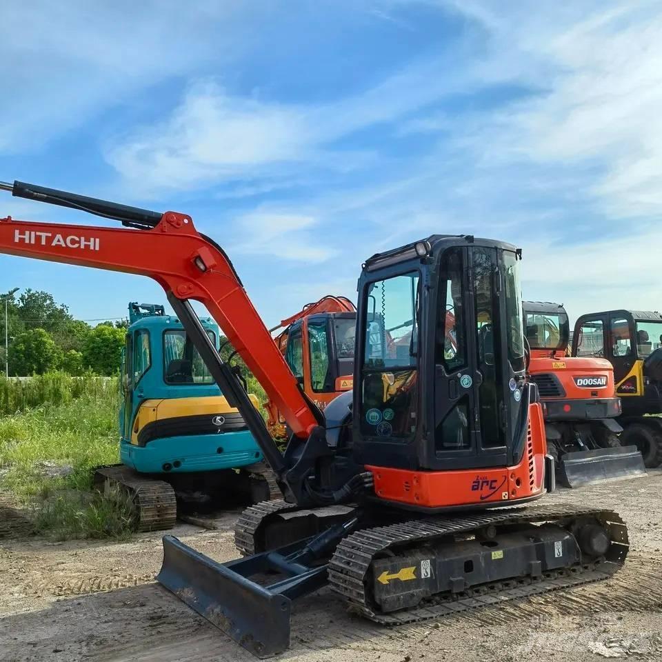Hitachi ZX30 소형 굴삭기 7톤 미만