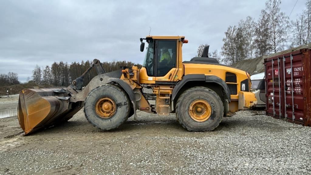 Volvo L 120 H  휠로우더