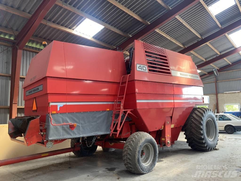 Massey Ferguson 40 콤바인 수확기