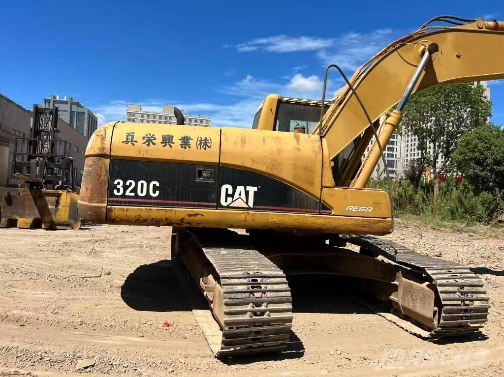 CAT 320 C 대형 굴삭기 29톤 이상