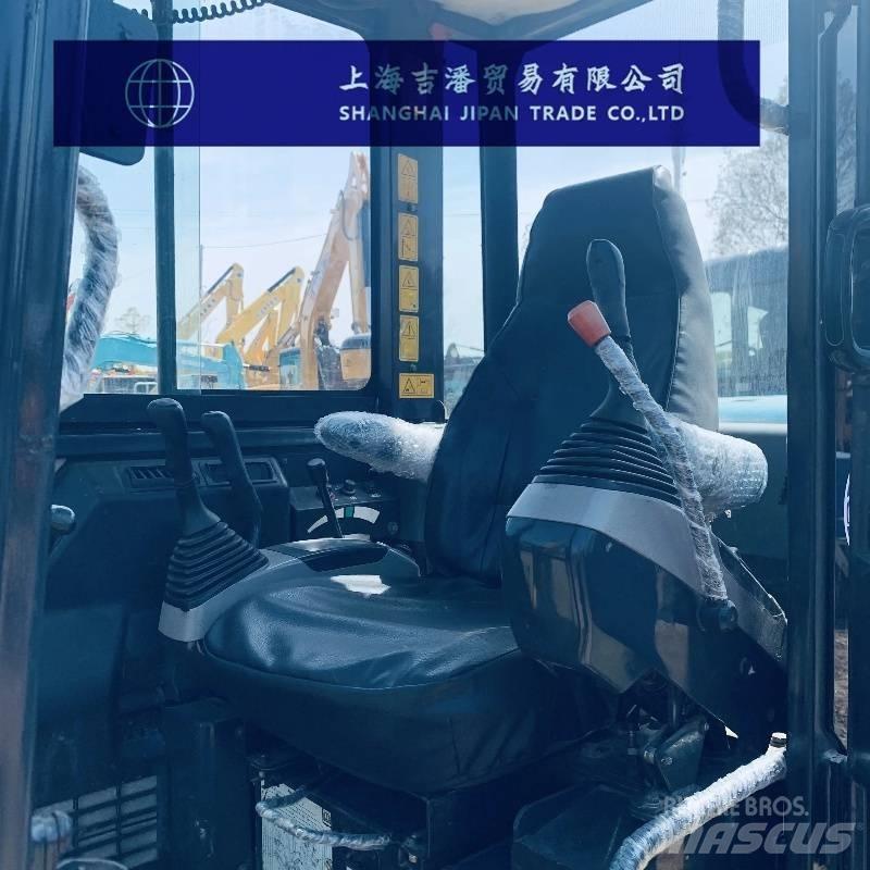 Komatsu PC 56 소형 굴삭기 7톤 미만