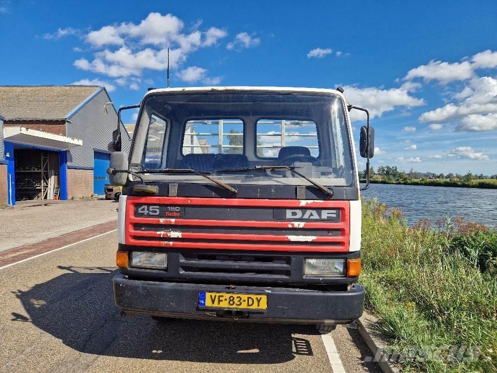 DAF 45.150 탑차 트럭
