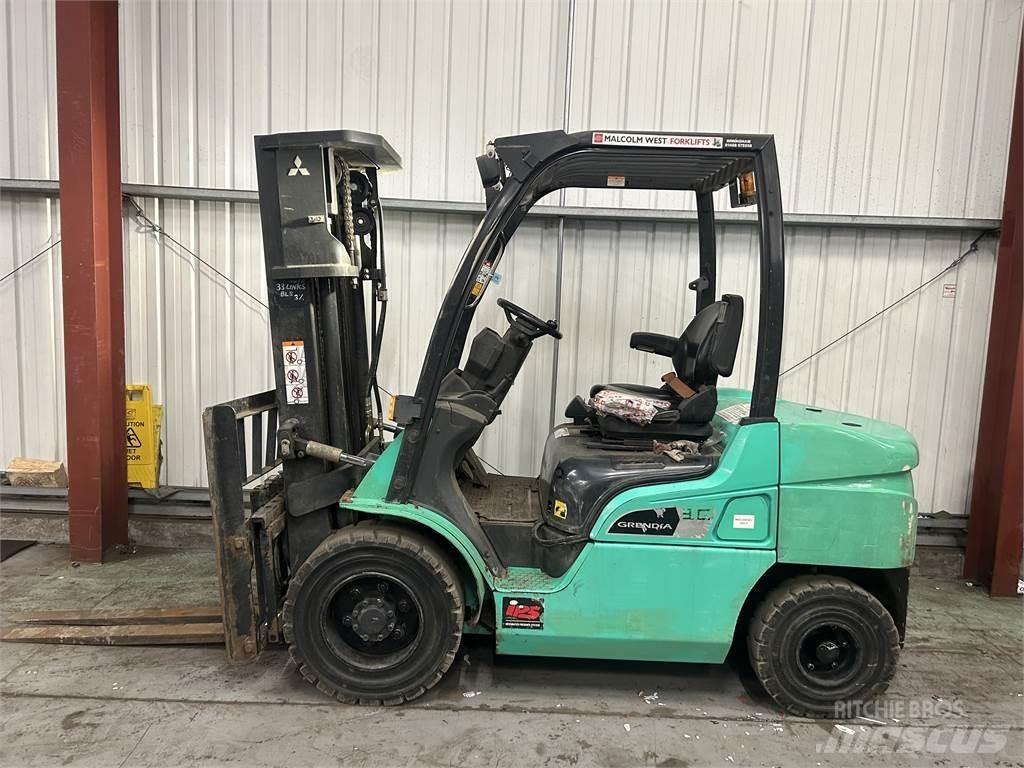 Mitsubishi FD30NT 디젤 지게차