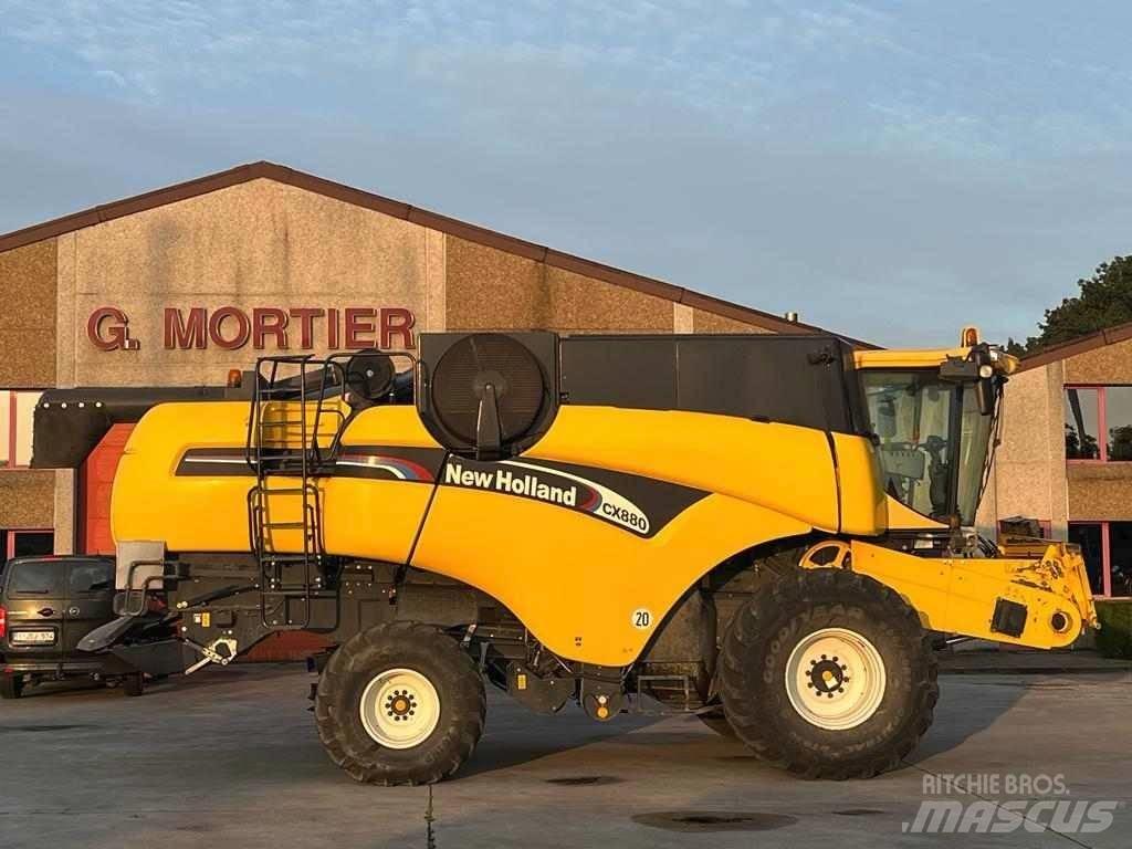 New Holland CX 880 콤바인 수확기