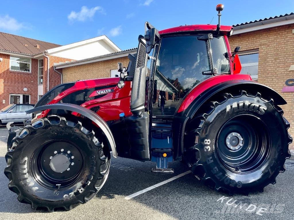 Valtra T235 S 트랙터
