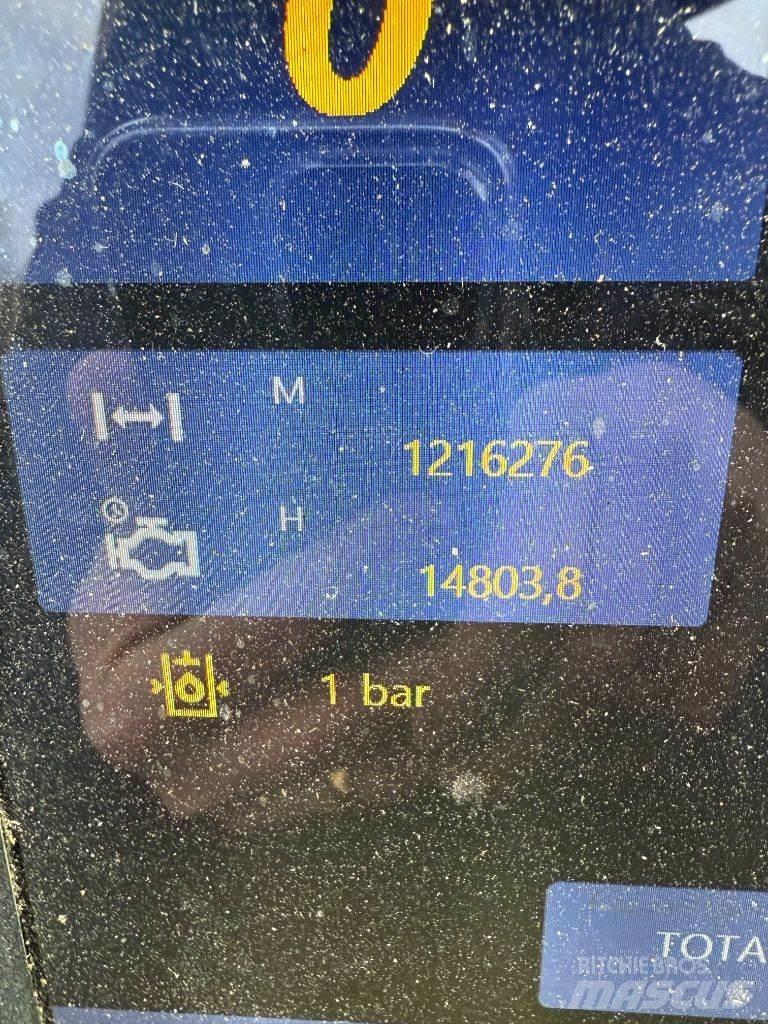 Komatsu 951 원목 하베스터