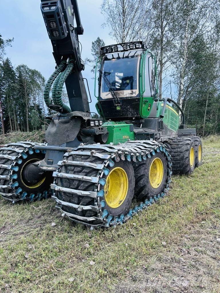 John Deere 1170G 8W 원목 하베스터