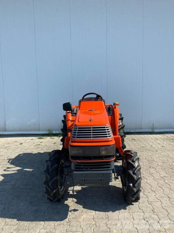 Kubota SATURN X24D 소형 트랙터