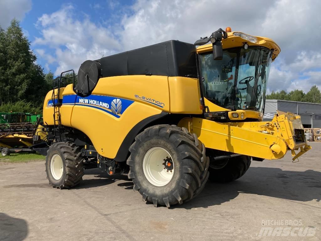 New Holland CX 8070 콤바인 수확기
