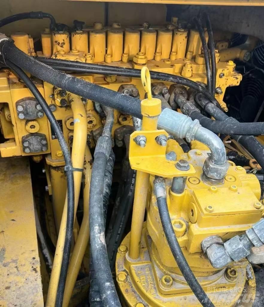 CAT 330GC 대형 굴삭기 29톤 이상