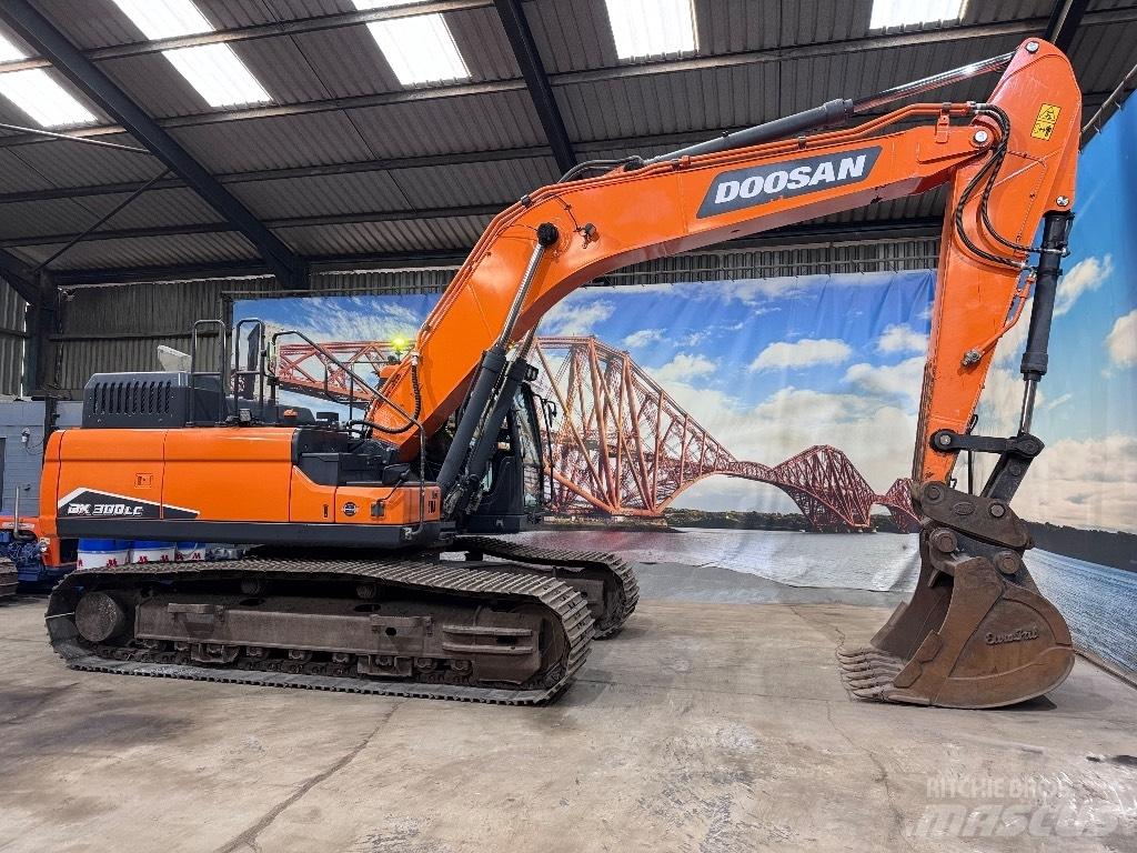 Doosan DX 300 LC-7 대형 굴삭기 29톤 이상