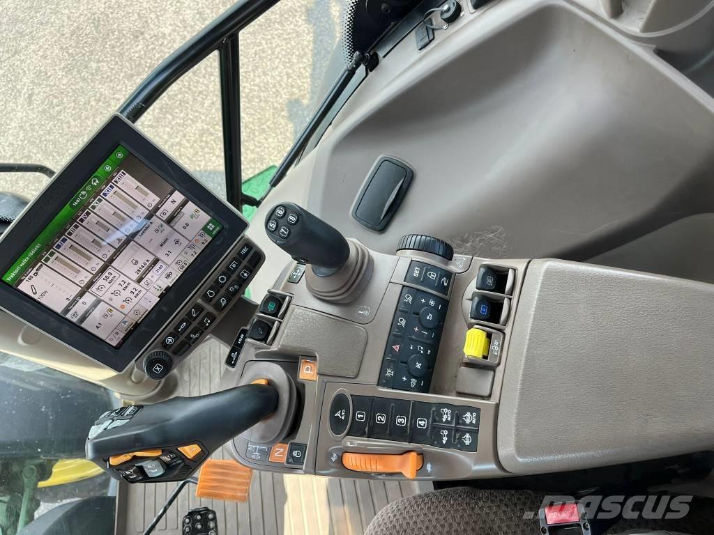 John Deere 6230 R 트랙터