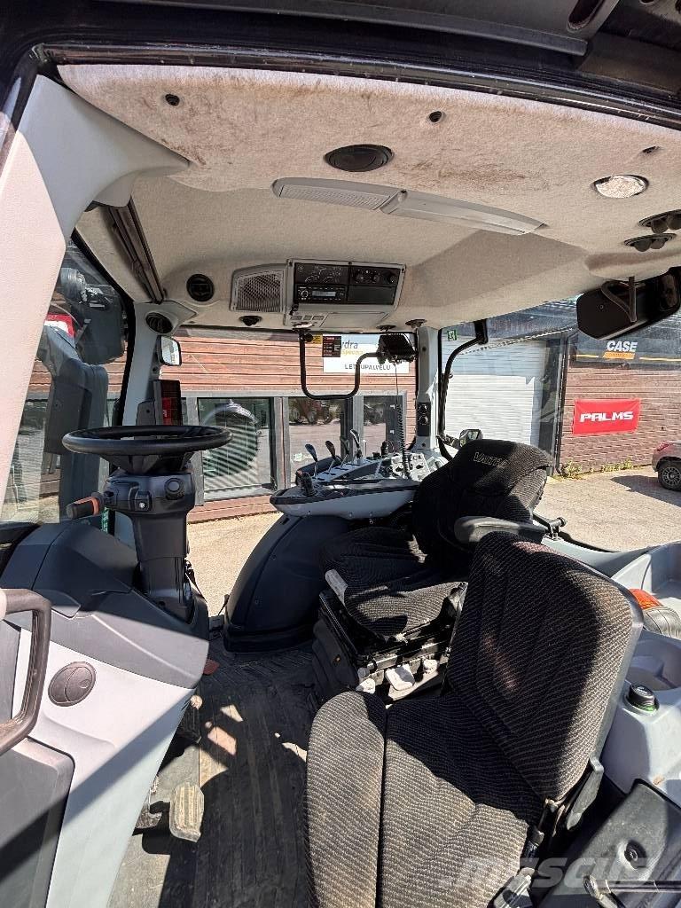 Valtra T 145 Active 트랙터