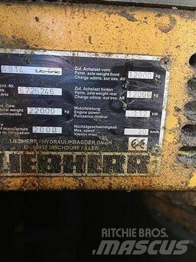 Liebherr A914 특수 굴삭기