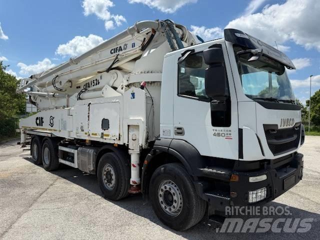 Iveco Trakker 450 기타 트럭