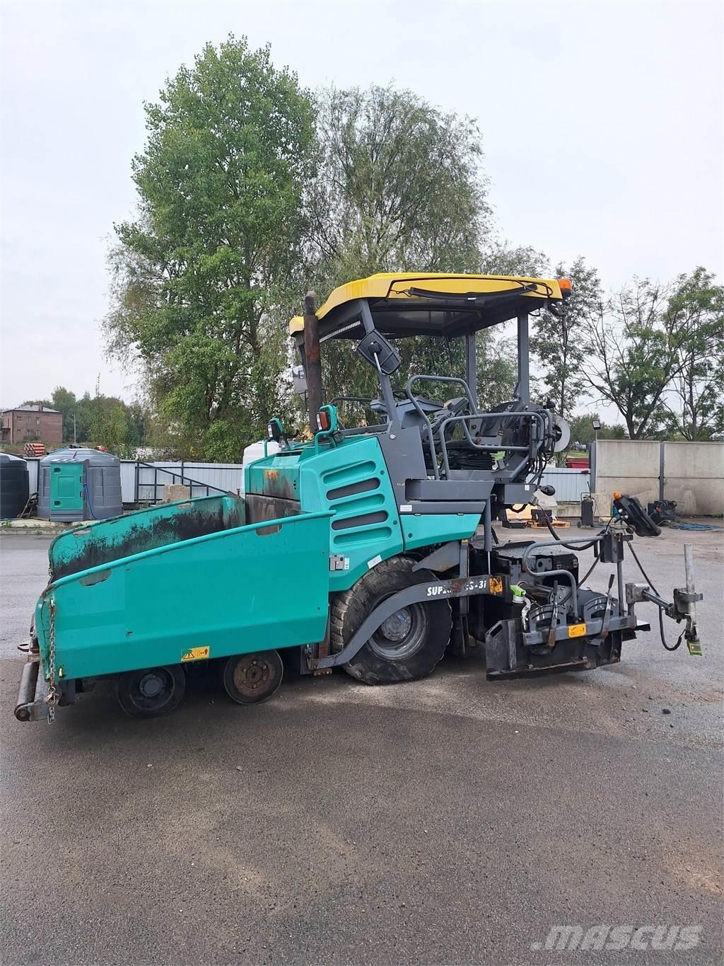 Vögele 1303-3i 아스팔트 포장장비