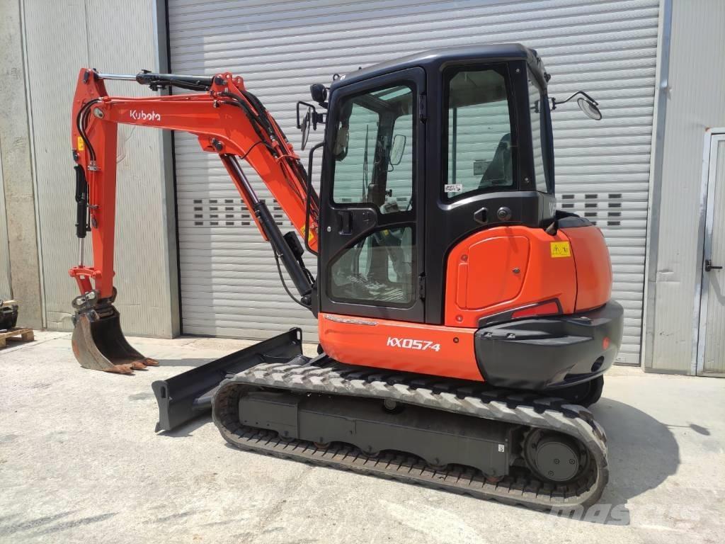Kubota KX 057-4 소형 굴삭기 7톤 미만