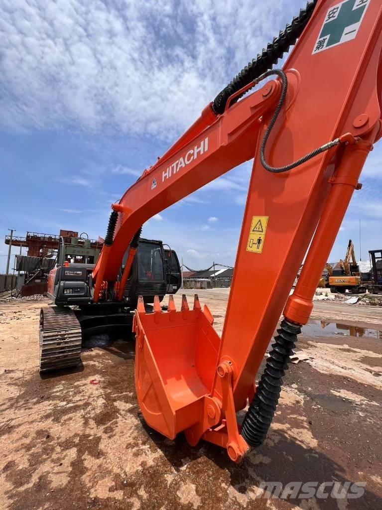 Hitachi ZX 200-6 대형 굴삭기 29톤 이상