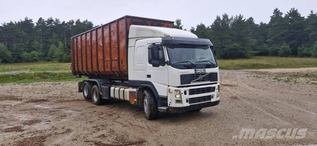 Volvo J4CFC 훅 리프트 트럭