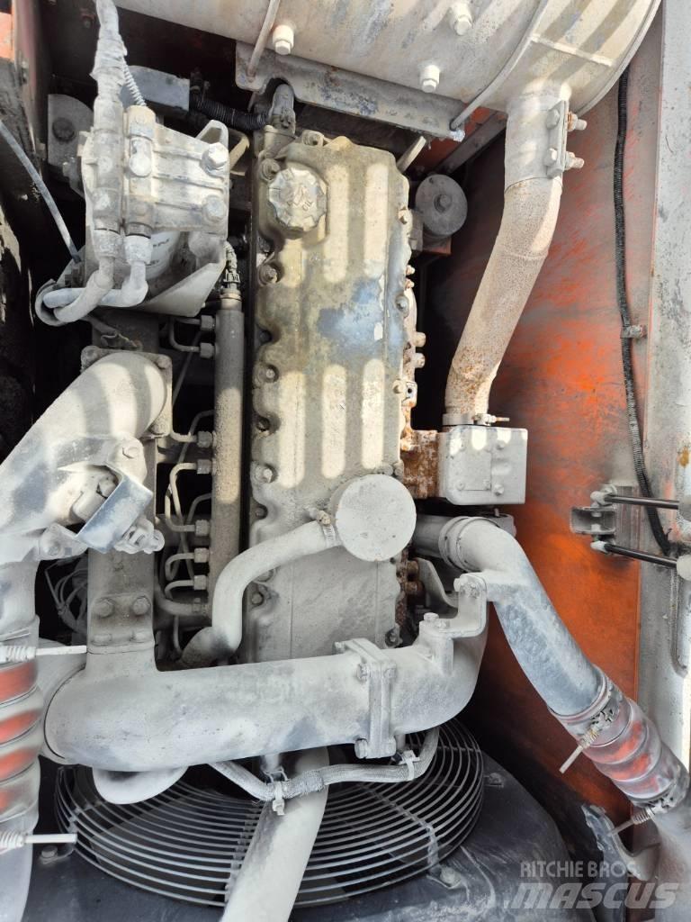 Doosan DX210WA  휠 굴삭기