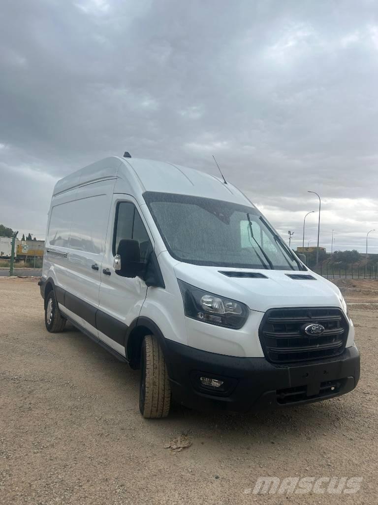 Ford Transit 패널 화물차