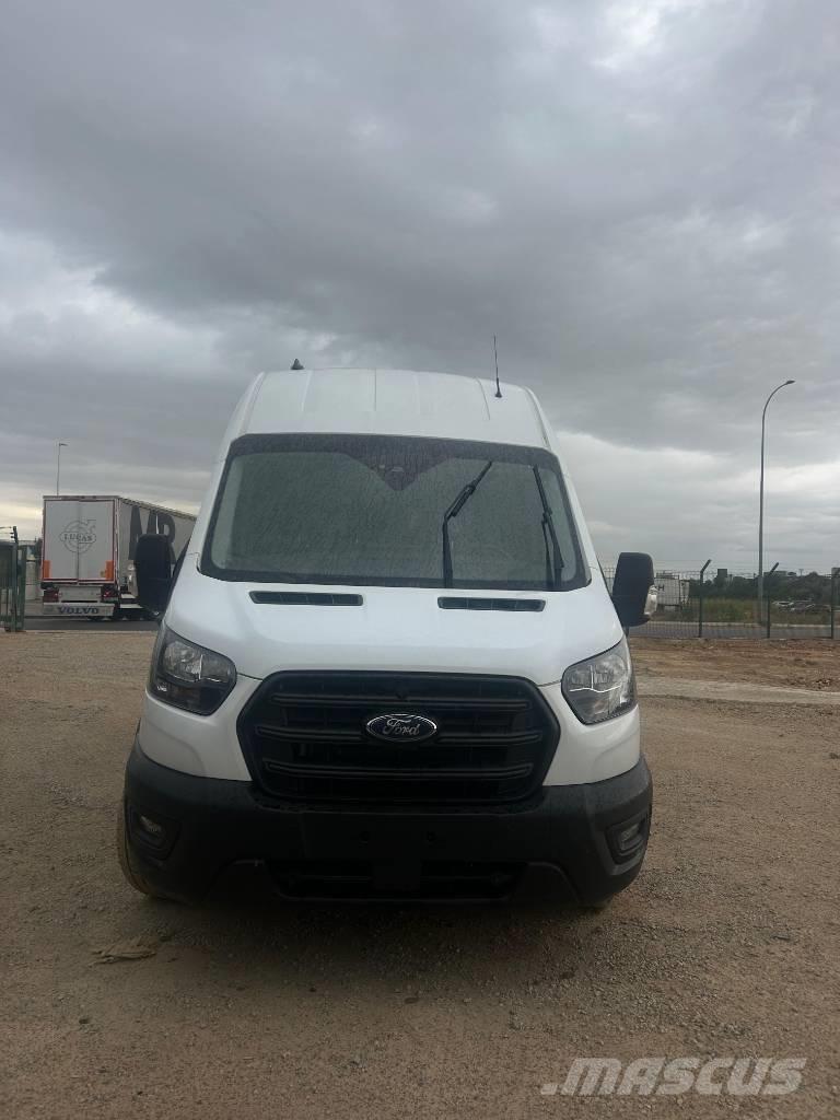 Ford Transit 패널 화물차