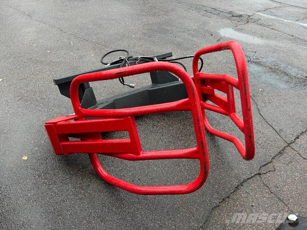 Tytan Paalipihdit 베일 분쇄기, 절단기 및 언롤러