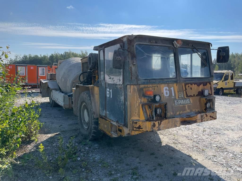 Paus UNI 50 콘크리트 믹서트럭