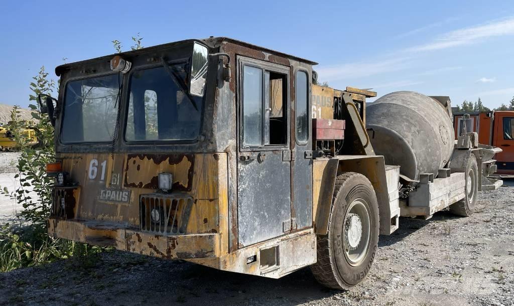 Paus UNI 50 콘크리트 믹서트럭