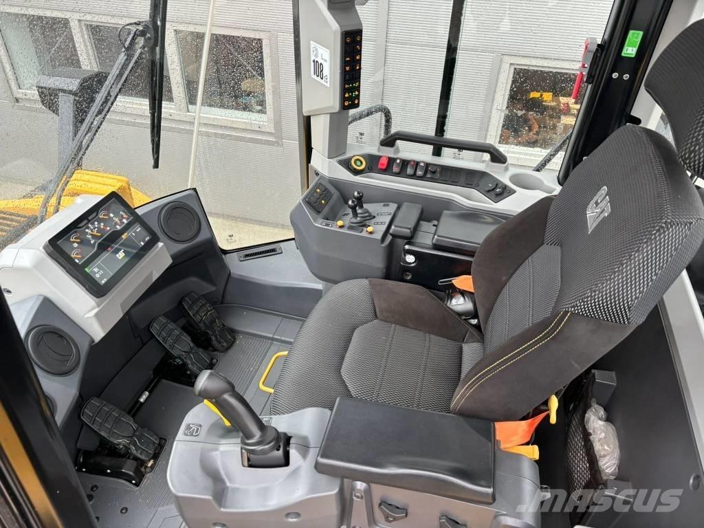 CAT 972  휠로우더