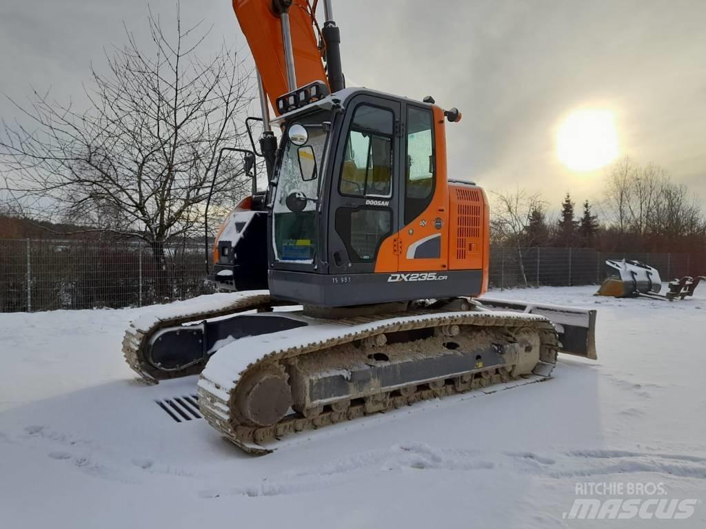 Develon DX 235 LCR-5 대형 굴삭기 29톤 이상
