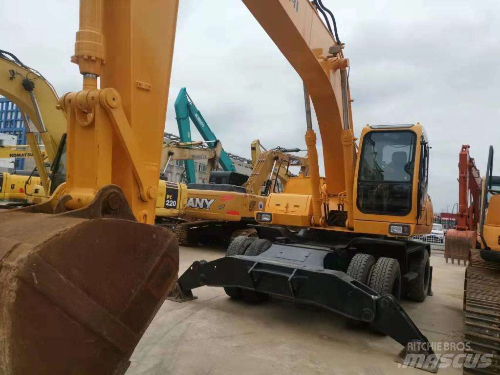 Hyundai 210-7  휠 굴삭기
