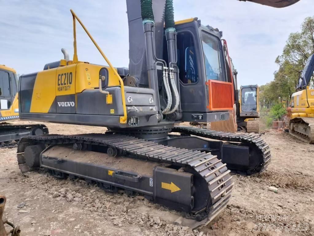 Volvo EC 210 대형 굴삭기 29톤 이상