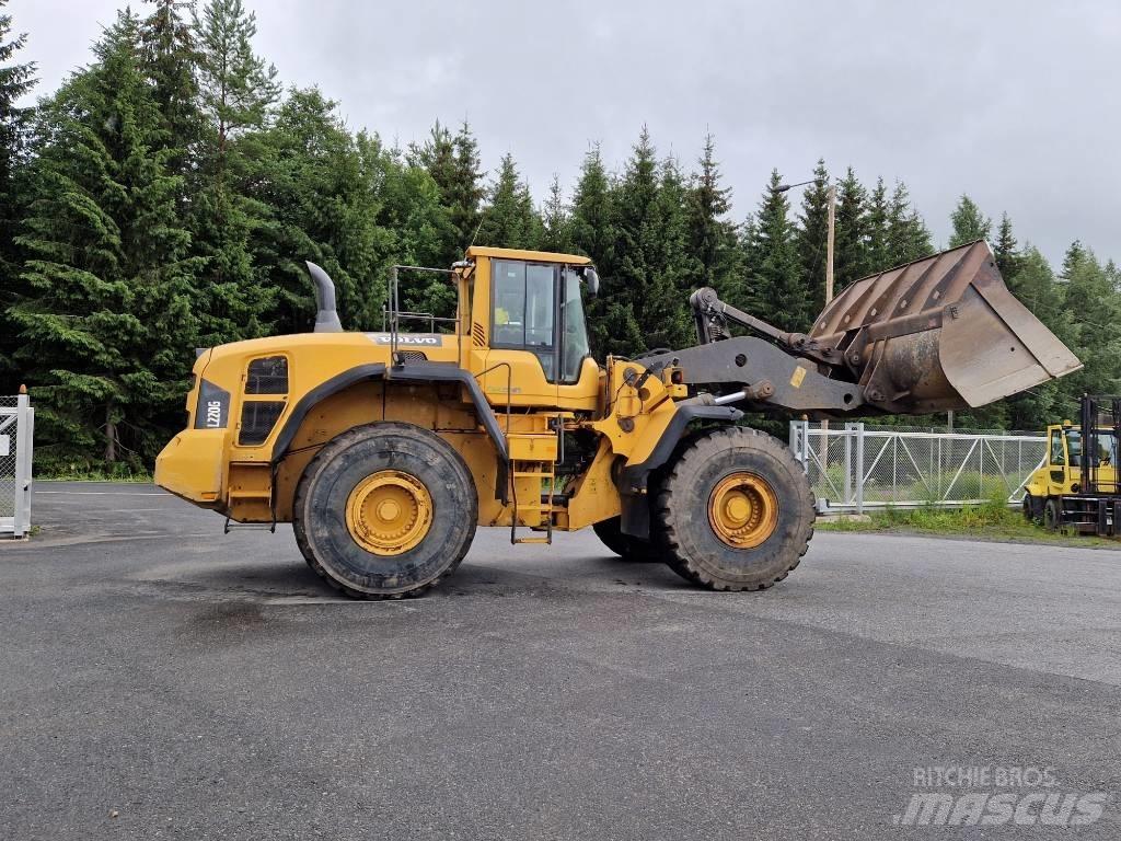 Volvo L 220 G  휠로우더