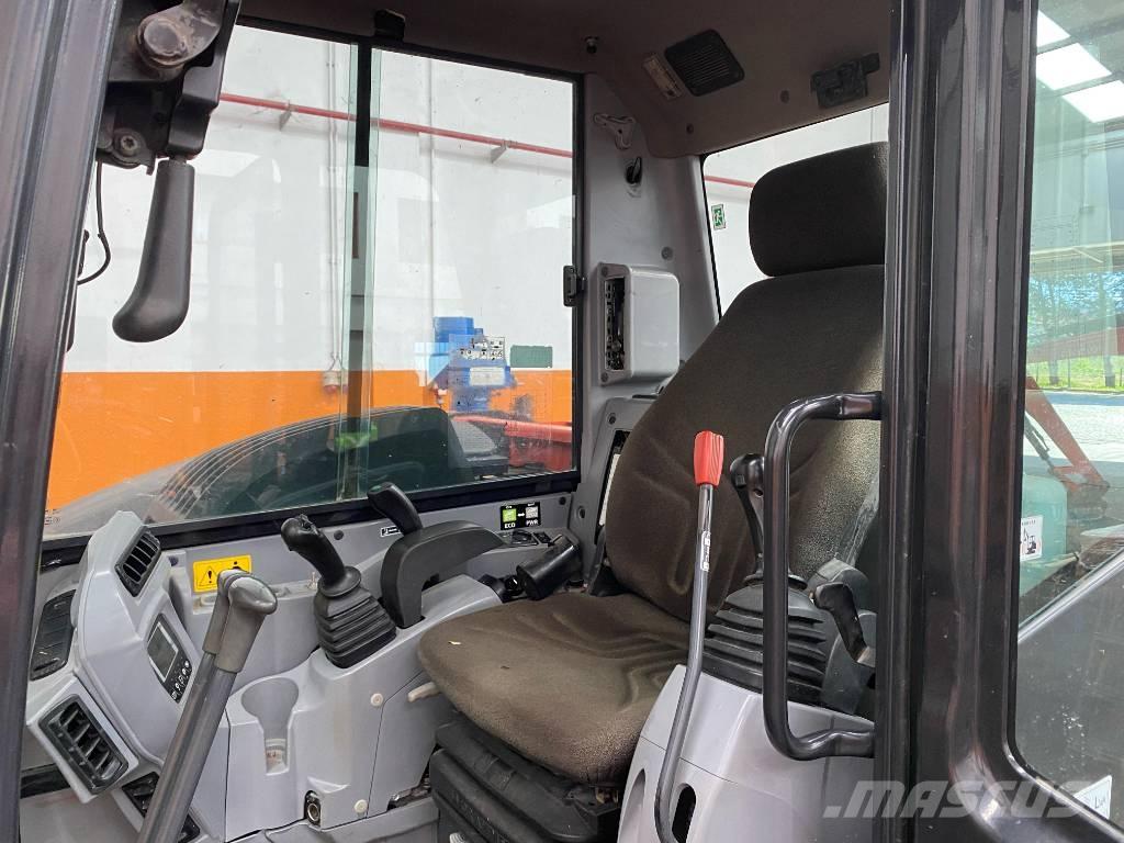 Kubota KX 080-4 중형굴삭기 7톤-28톤