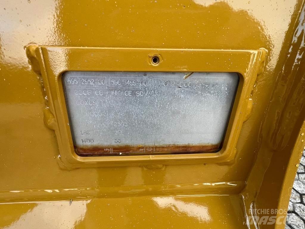 CAT 326-07 대형 굴삭기 29톤 이상