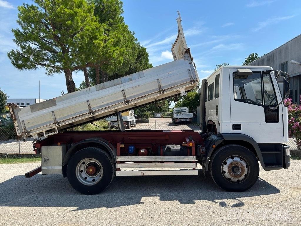 Iveco 120E18K 플랫베드/드롭사이드 트럭